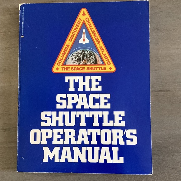 THE SPACE SHUTTLE OPERATOR’S MANUAL 1982 /BONUS TIME MAG: New Space Discoveries - Picture 2 of 16